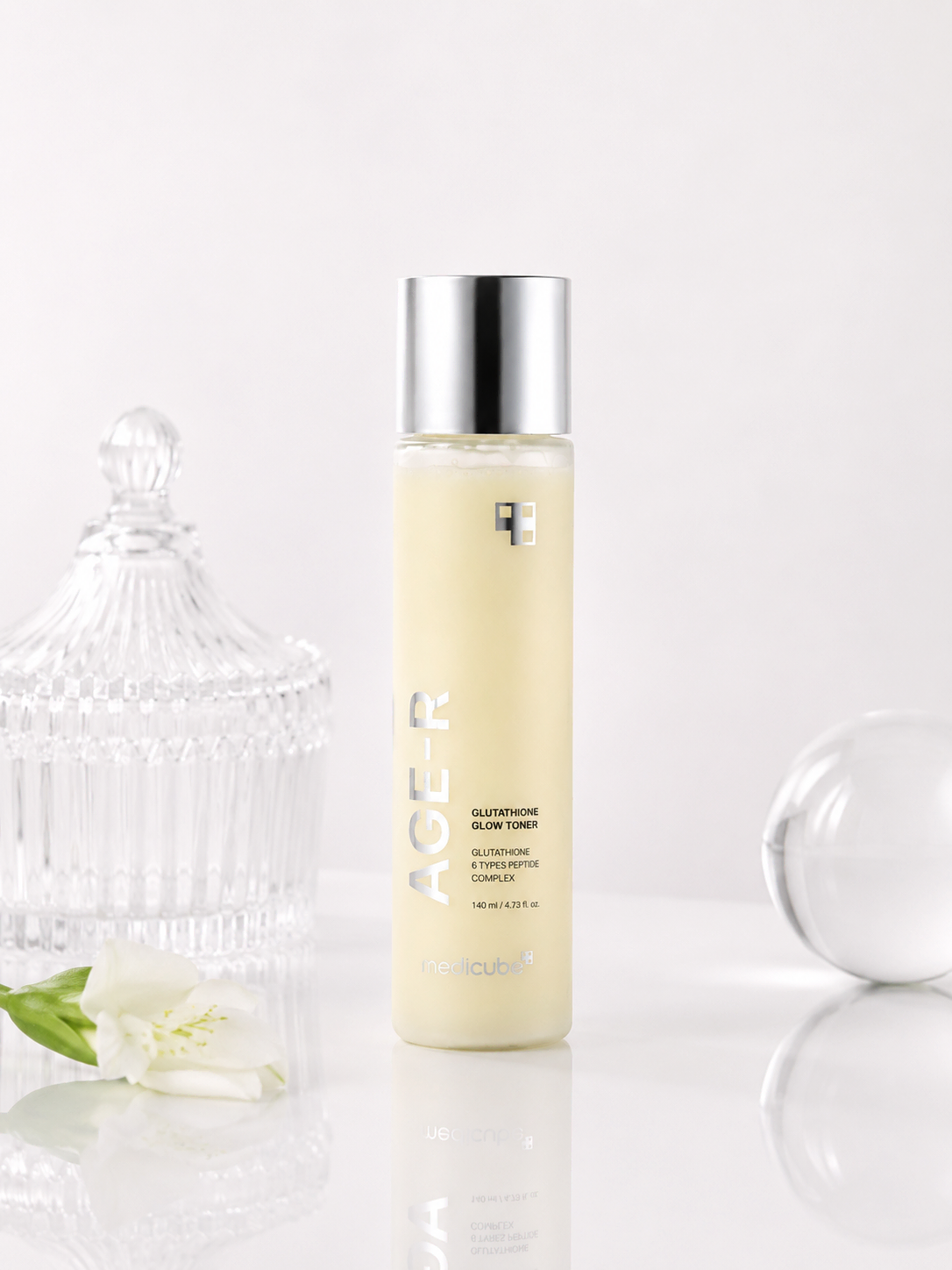 MEDICUBE AGE-R GLUTATHIONE GLOW TONER